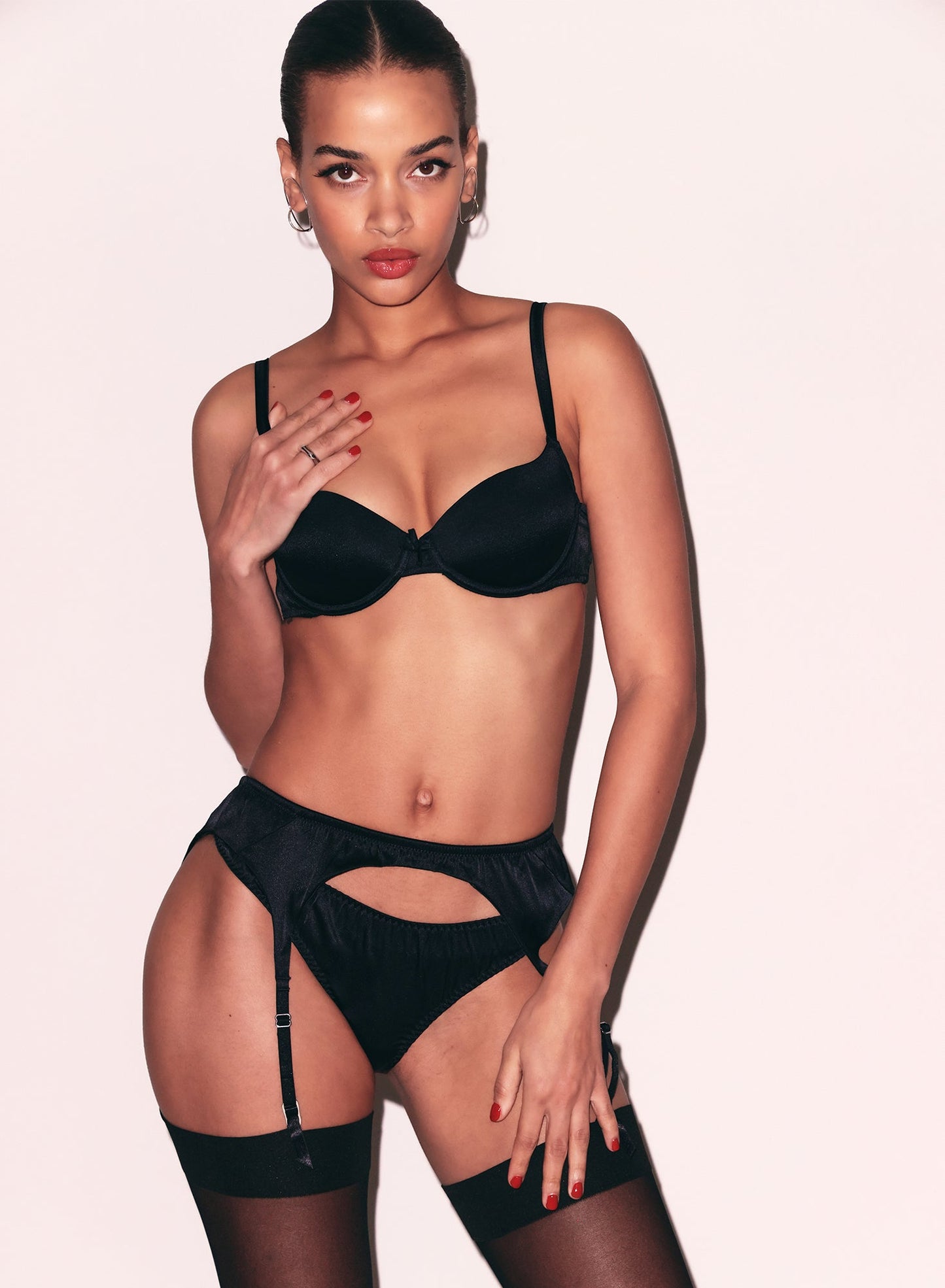 Fleur du Mal Black Seamless Luxe Balconette Bra