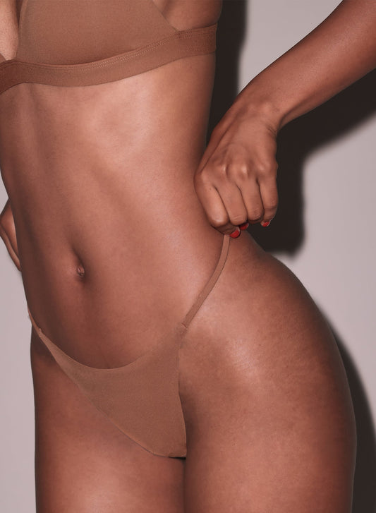 Fleur du Mal Le Stretch Micro V-String